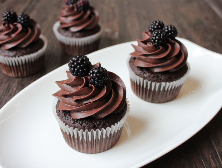 The Secret to Perfect Blackberry Chocolate Cupcakes (100% Vegan-Friendly)